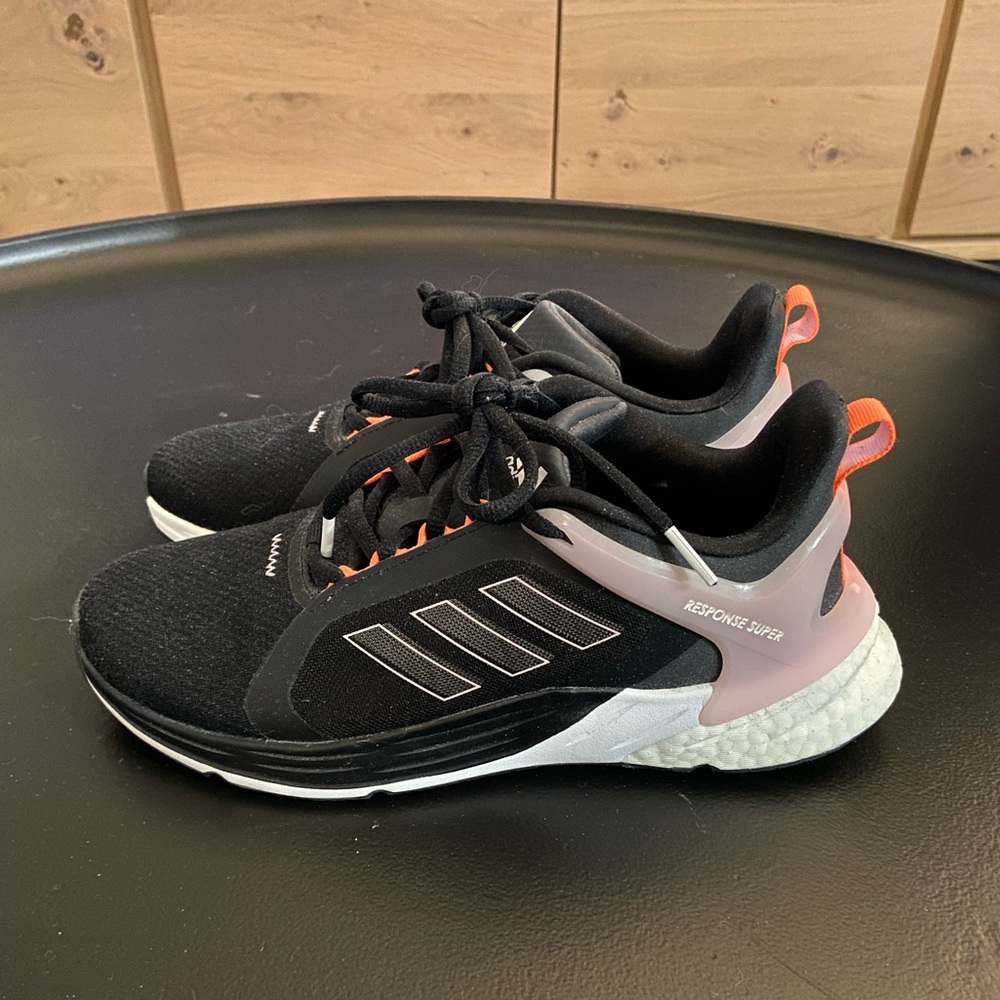 Women’s Adidas size 6.5 black sneakers